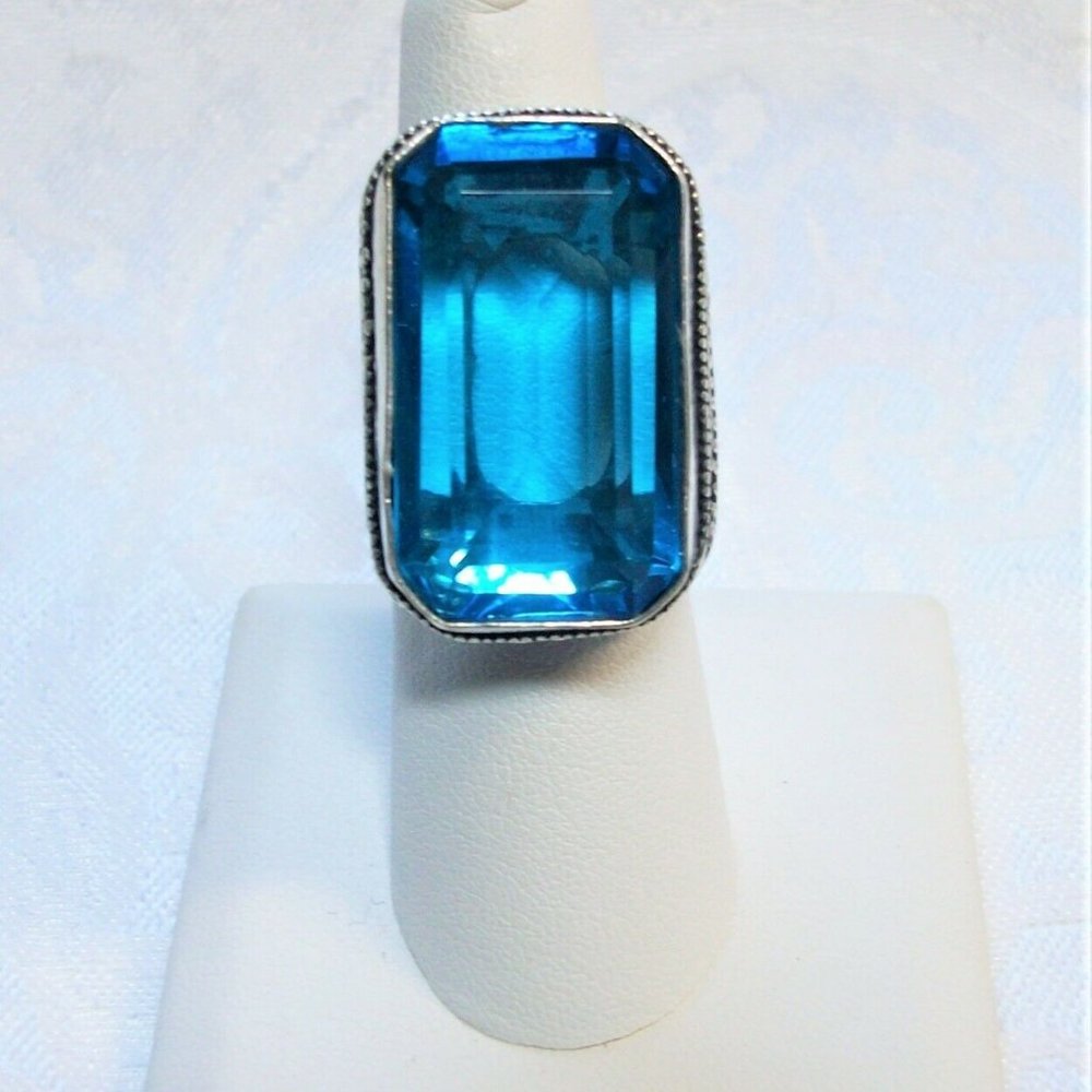 BLUE QUARTZ VINTAGE STYLE-SIZE 6